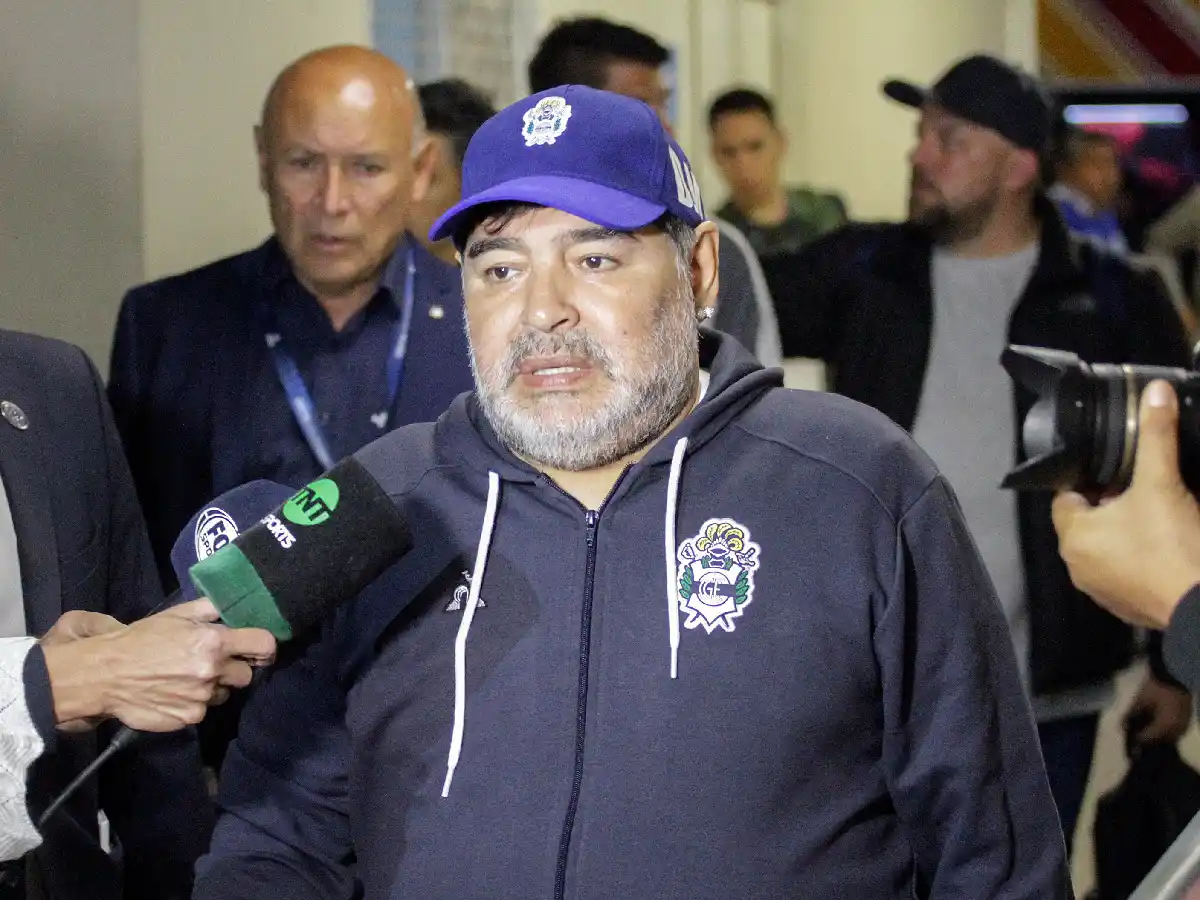 Maradona podría ser dado de alta en estos días