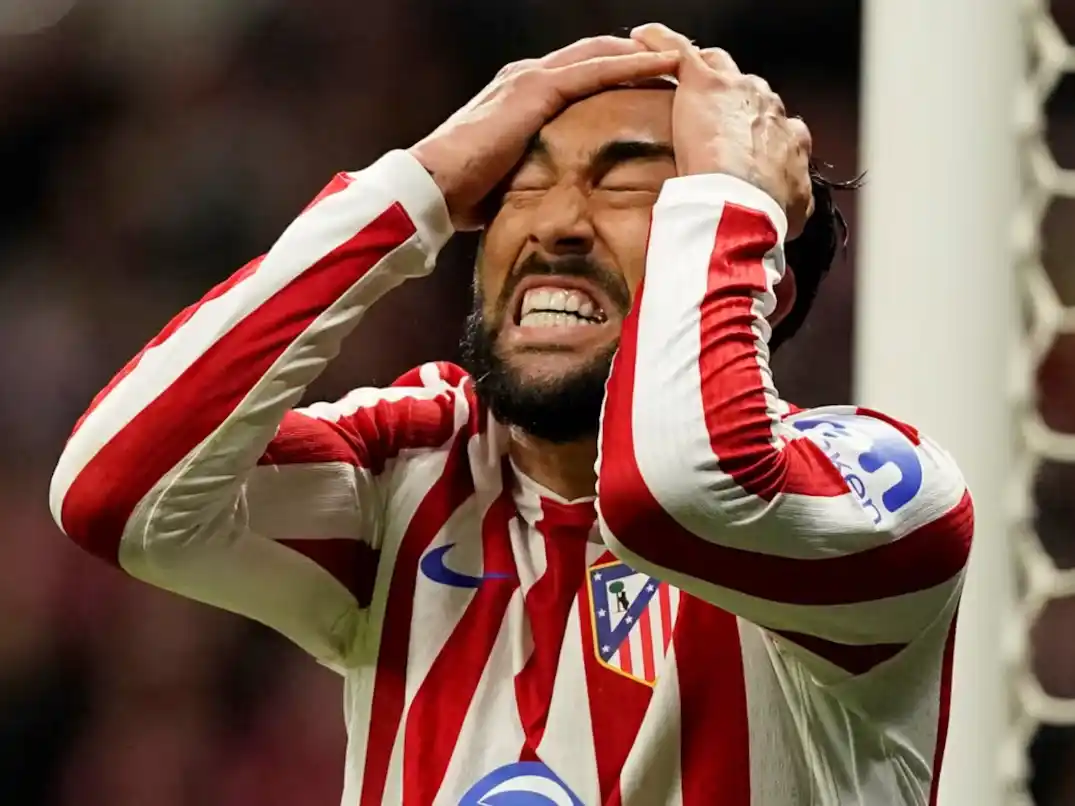 Nico González se lesionó ayer en la última práctica del Colchonero previo a la semi por Champions League. Foto:EFE