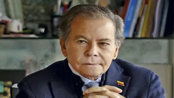 HASTA CON EL TOBO… Diego Arria golpeó a representantes del diálogo y les dijo que “no tenemos oposición sino posiciones”