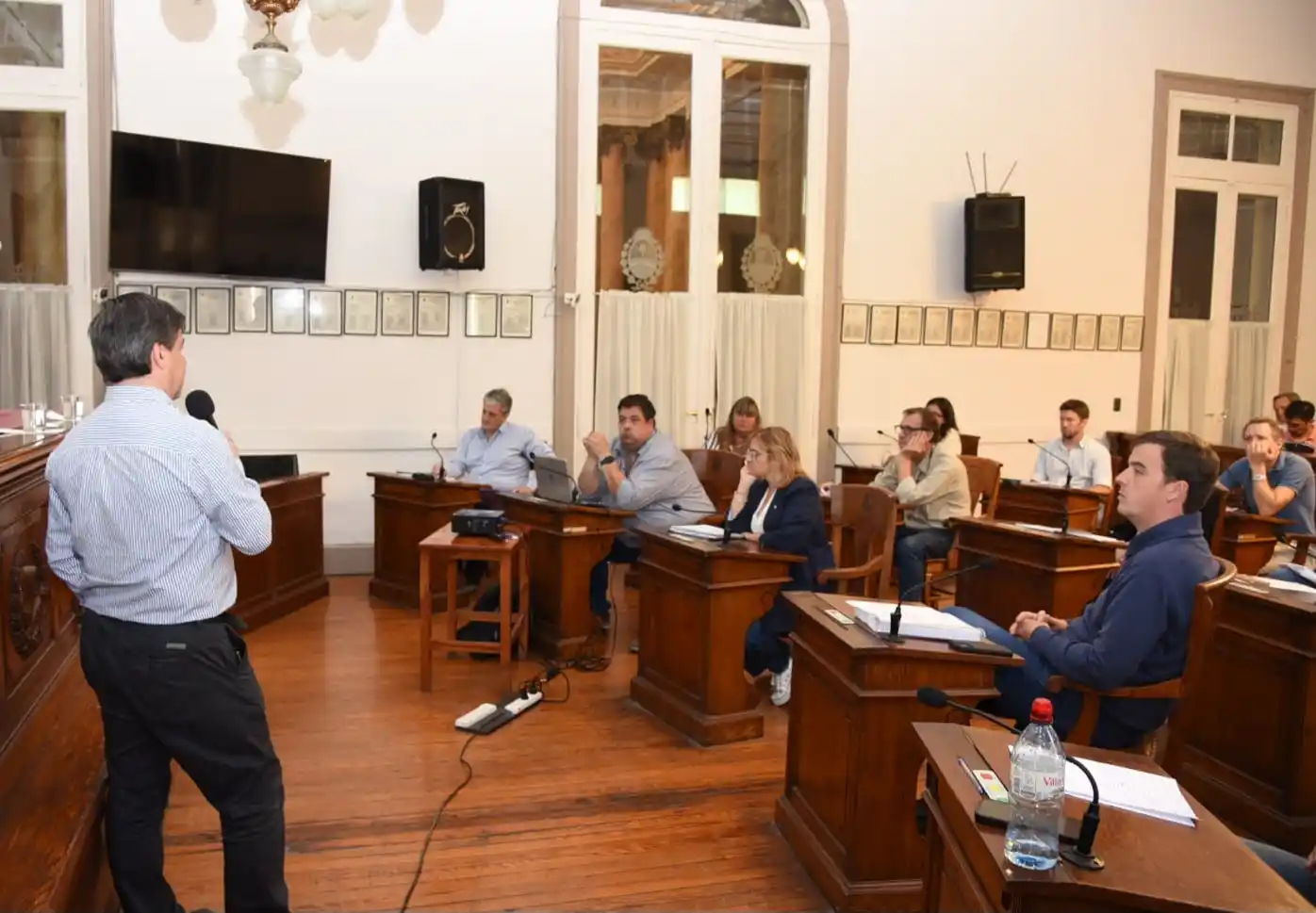 Si los bloques acuerdan dictamen en la Comisión de Economía, el Presupuesto se encamina a aprobarse por mayoría.