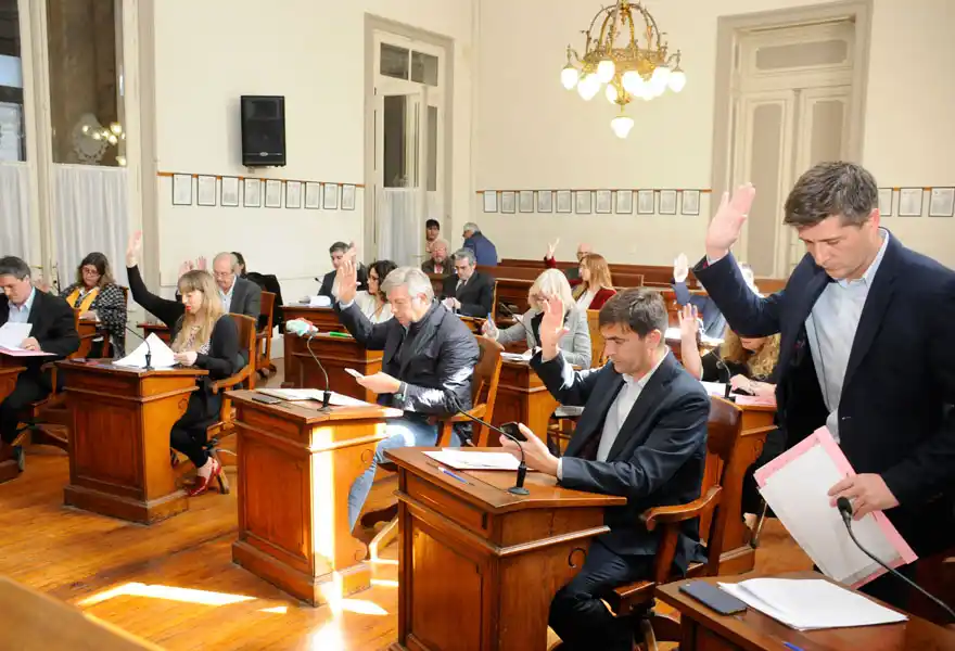 El Concejo aprobó el uso de recursos del FAS para los ascensores del Hospital