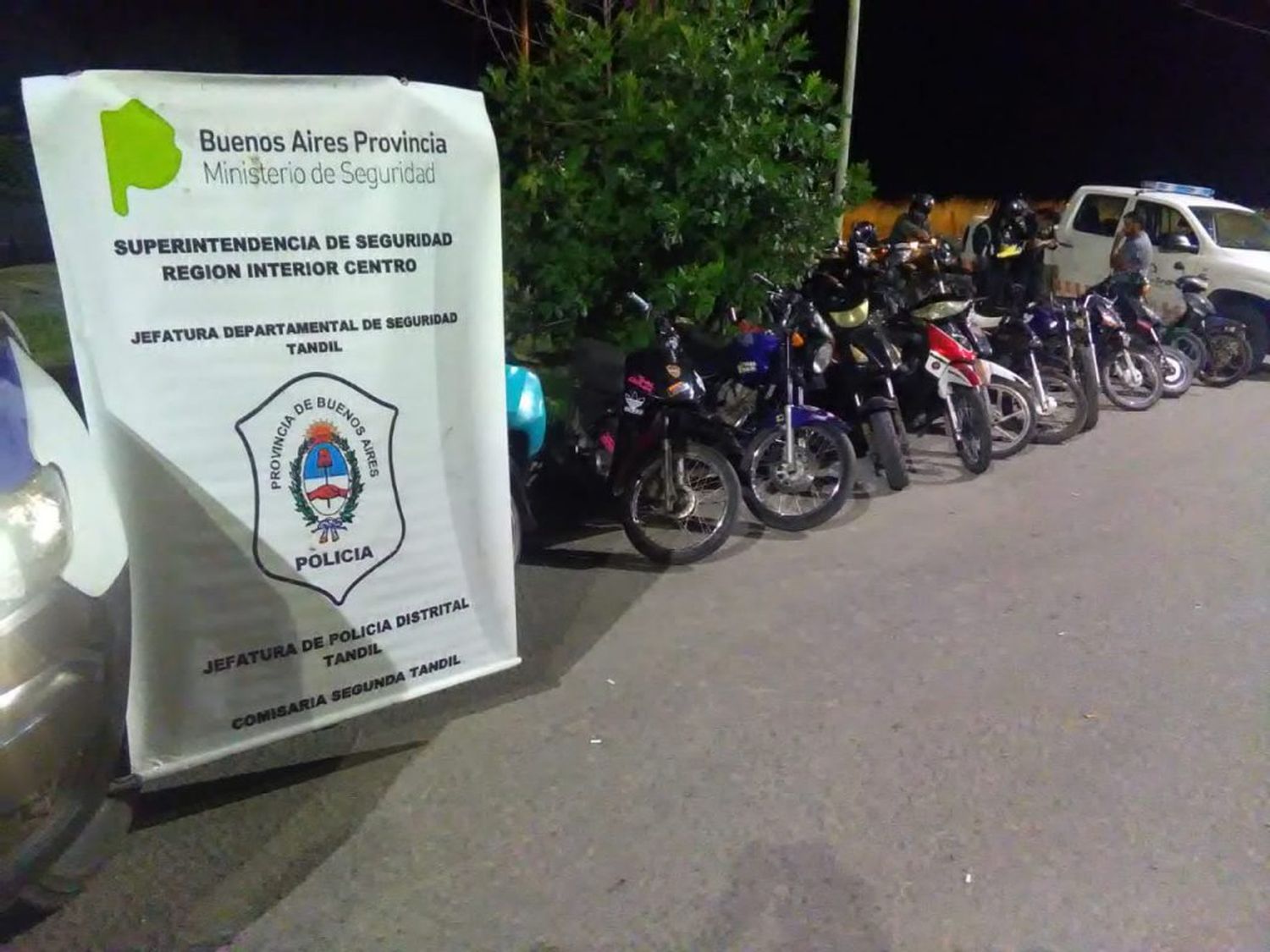 Secuestraron 15 vehículos y aprehendieron a dos personas en un operativo por picadas