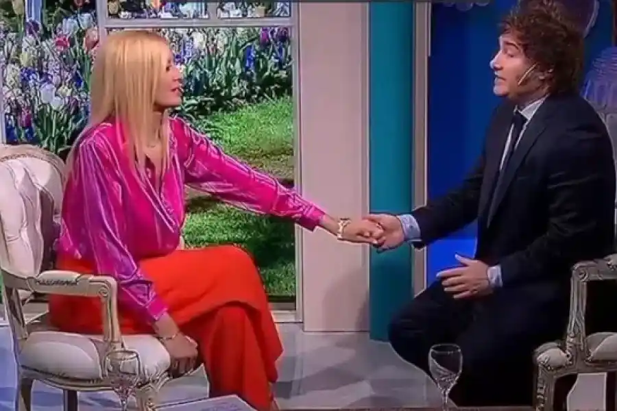 Javier Milei visitó el programa de Yuyito... y cantó!