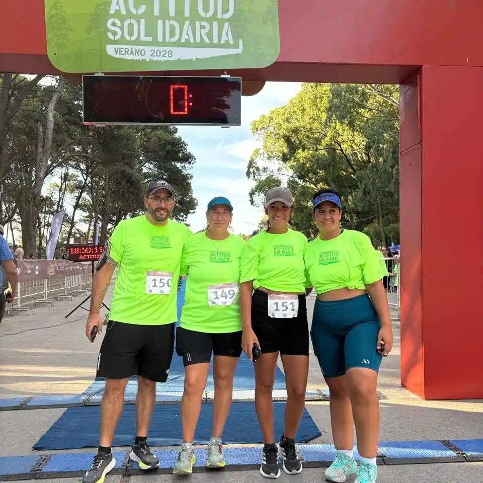 Atletas orensanos participaron de la carrera Actitud Solidaria en Necochea