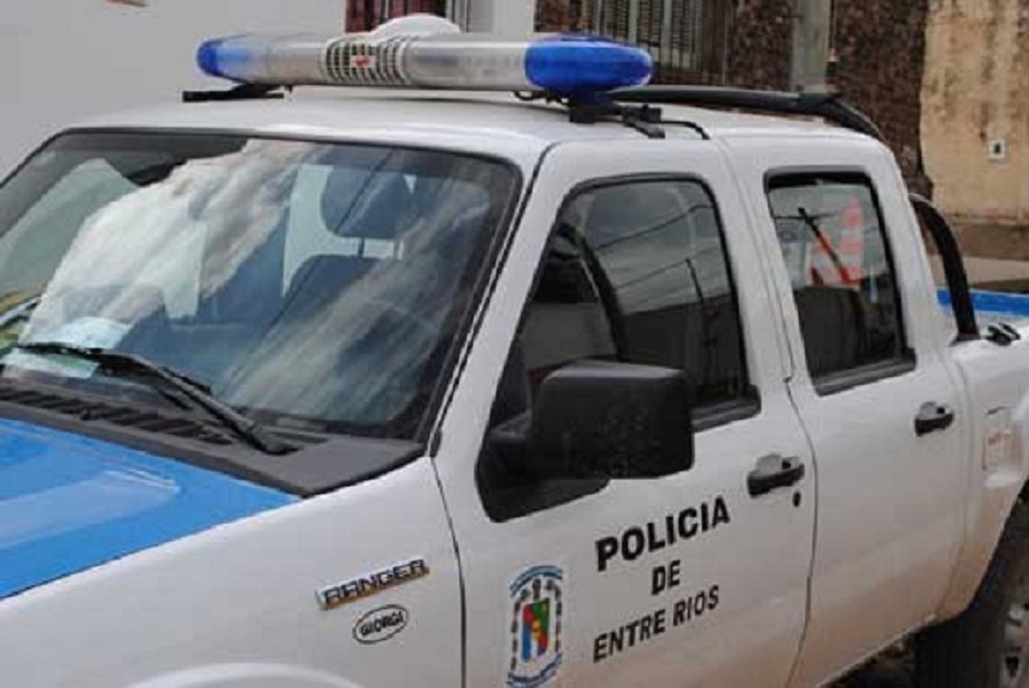 Un hombre de 70 años está grave luego de ser aplastado por un tractor