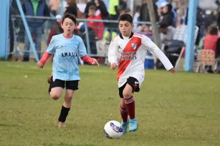 Se pone en marcha la Cumbre Internacional del Fútbol Infantil
