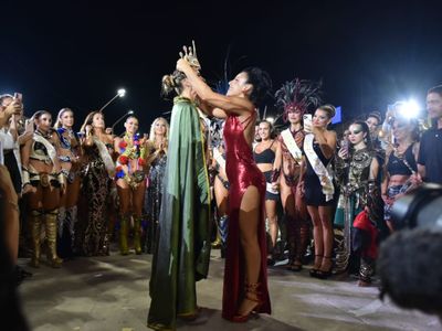 Gualeguaychú vivió una emotiva novena noche del Carnaval del País