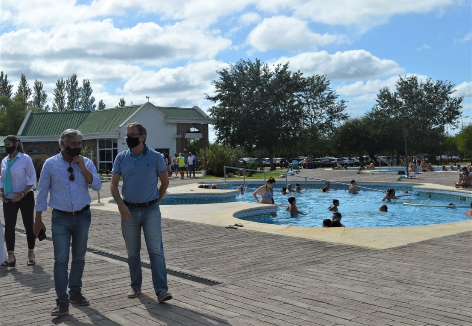 Bahillo visitó las termas de Gualeguaychú y destacó un 80% de ocupación a nivel provincial