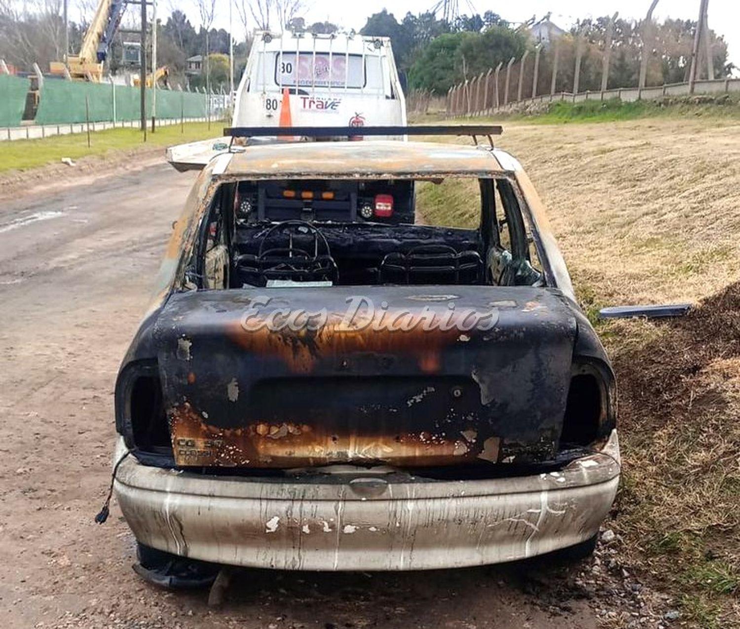 Daños totales. En el rodado sustraído frente a una casa de calle 517 al 2000, de Quequén. No hay detenidos por el caso