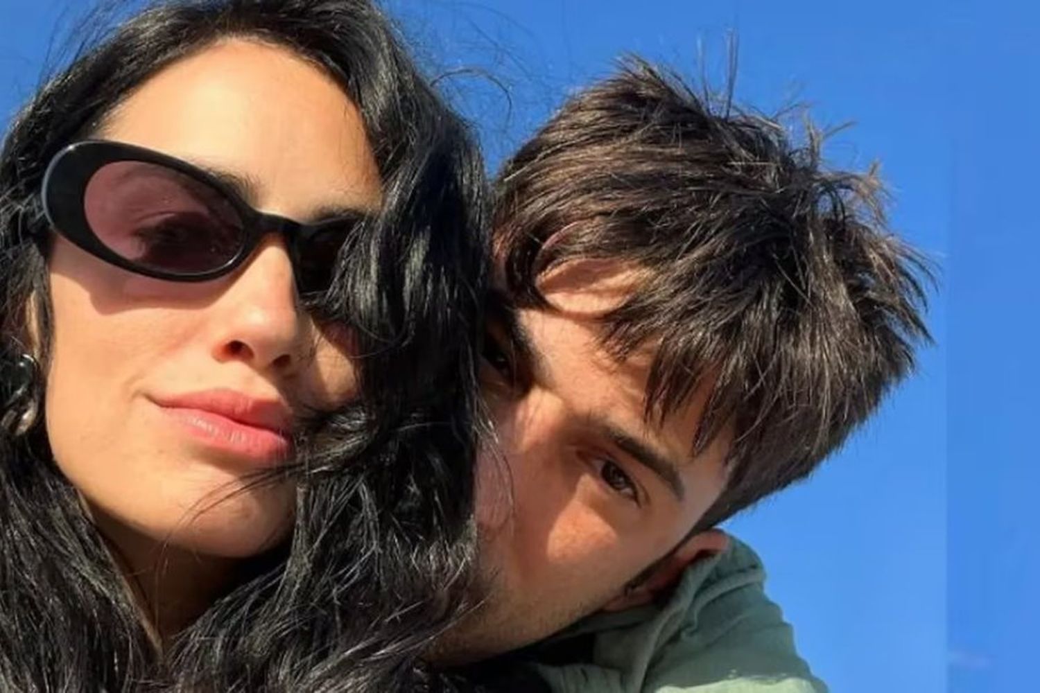 Lali Espósito blanqueó su romance con Pedro Rosemblat: las fotos de vacaciones en la playa