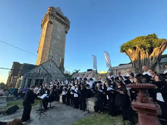 Obras Sanitarias conmemoró el 82 aniversario de la Torre Tanque