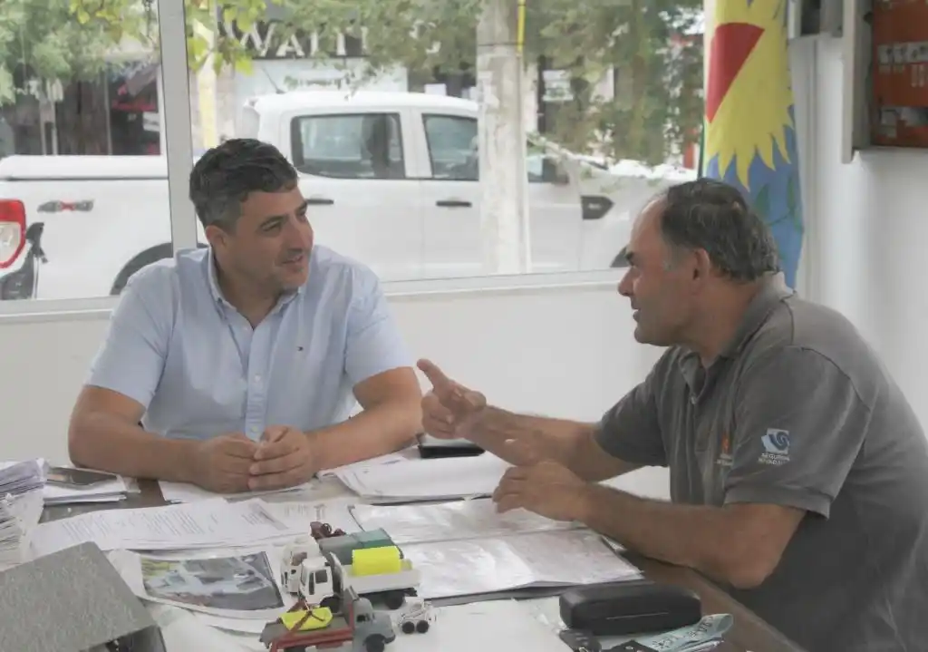 El candidato Rens se reunió con el delegado Lamberti