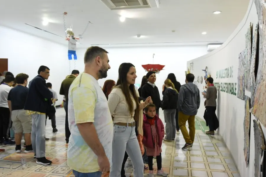 Creatividad, juegos y concientización en la novena muestra de Arte+Sustentable