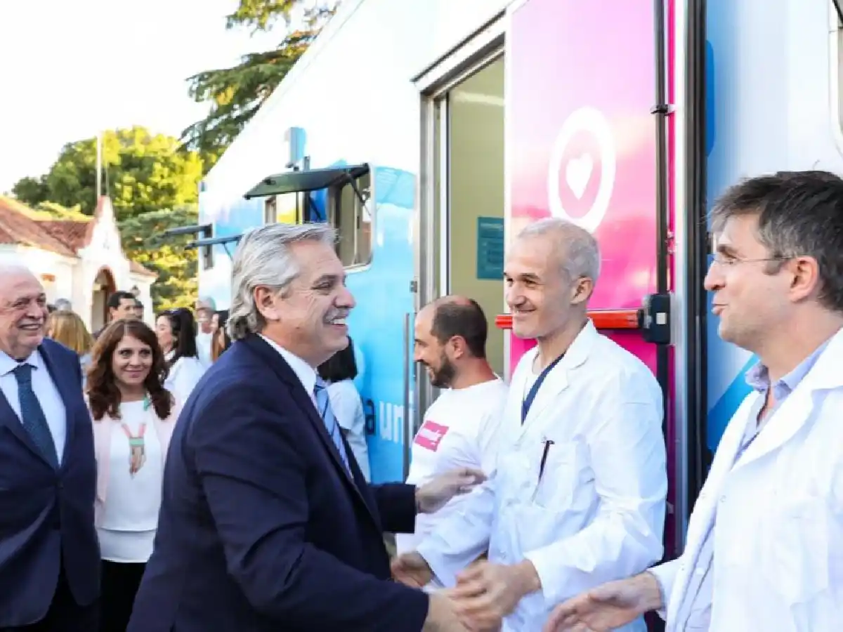 Alberto Fernández agradeció a los trabajadores de la salud