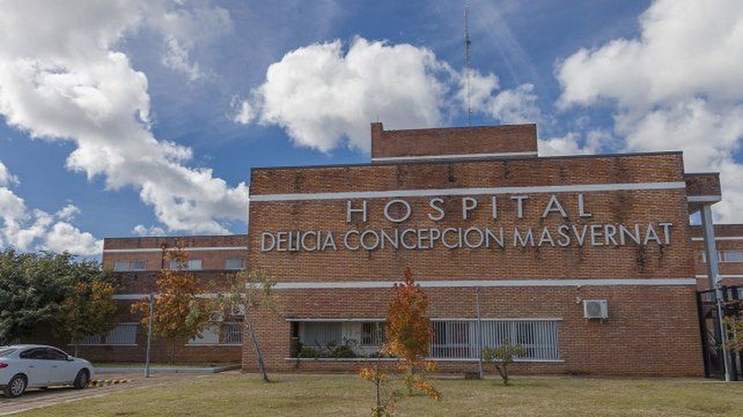 Fue a visitar a un familiar al hospital y se robó una caja con 30 sueros