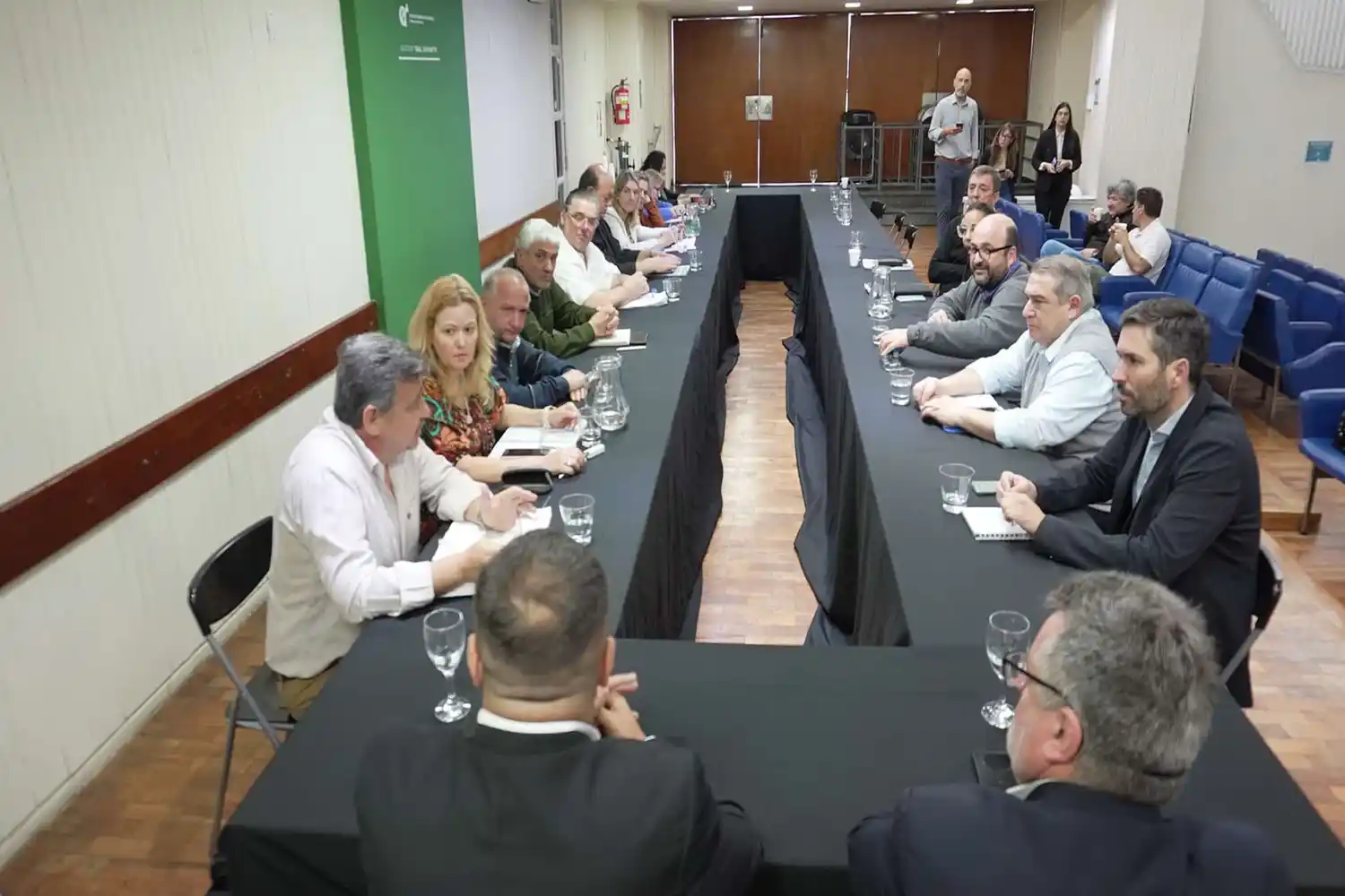 La Provincia propone un 20% de aumento salarial hasta septiembre y convocar una nueva reunión en octubre