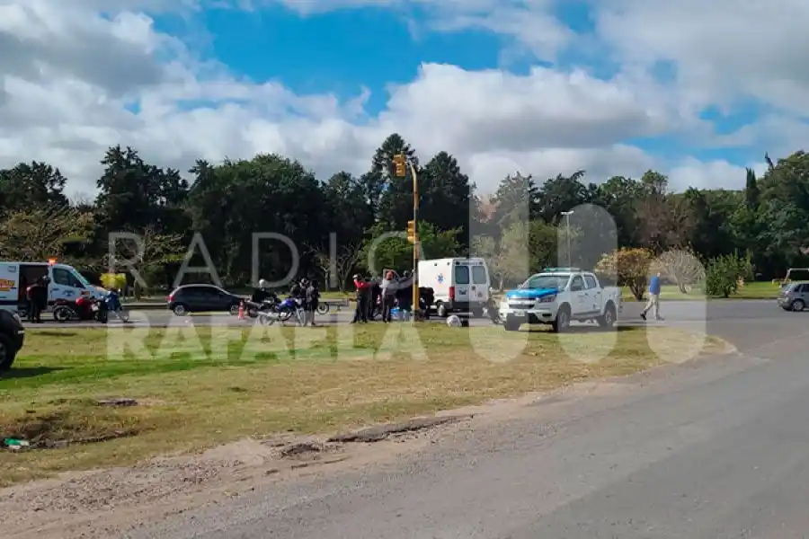 Accidente fatal: un camión arrolló a un policía que circulaba en bicicleta