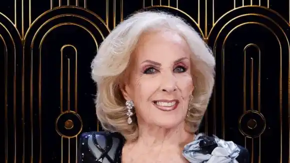 Mirtha Legrand reveló qué hace cuándo la mesa "se complica"