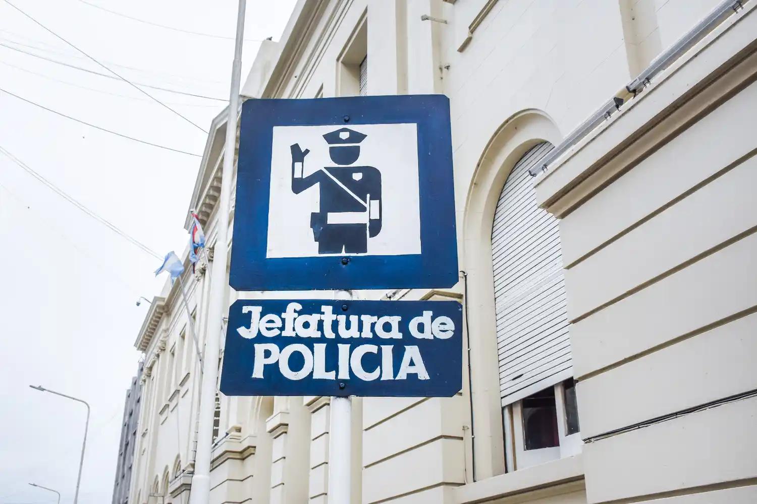 Investigan la administración de fondos del Servicio de Adicionales de la Policía de Entre Ríos y reformulan el sistema