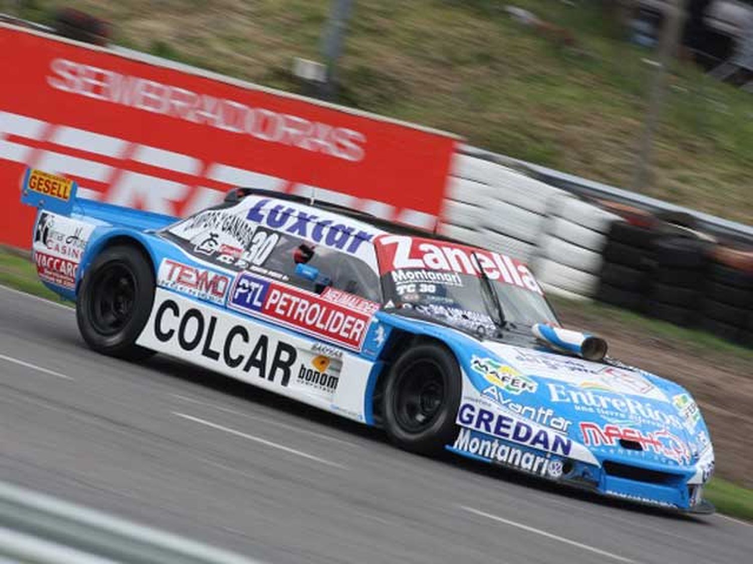 Martín Ponte se perderá tres carreras en el TC por una fractura de codo