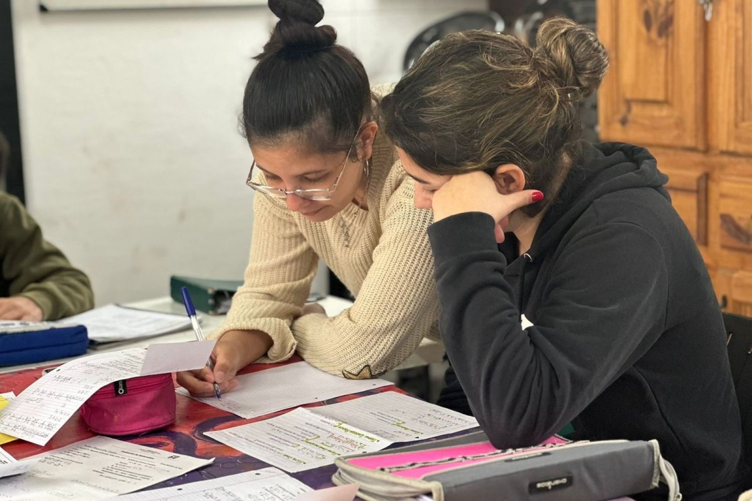 Sumaron nuevos horarios de clases de apoyo gratuitas de Matemática: dónde se dictan