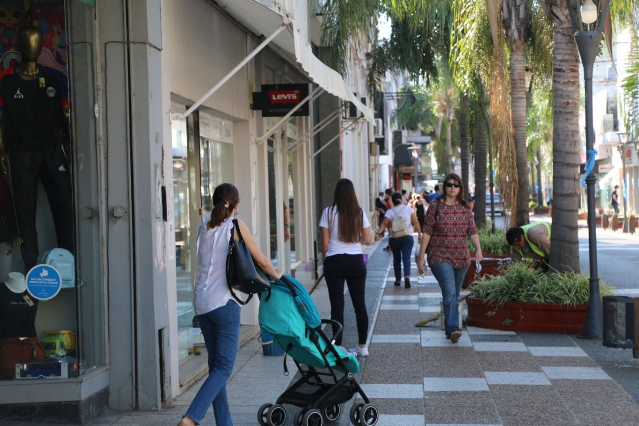 Preocupación en Gualeguaychú y Paraná: duplicaron los casos y ocupan el 80% de las camas UTI
