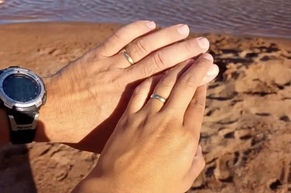 Desesperado pedido de ayuda: perdió el anillo de casado y lo busca por todo Cipolletti