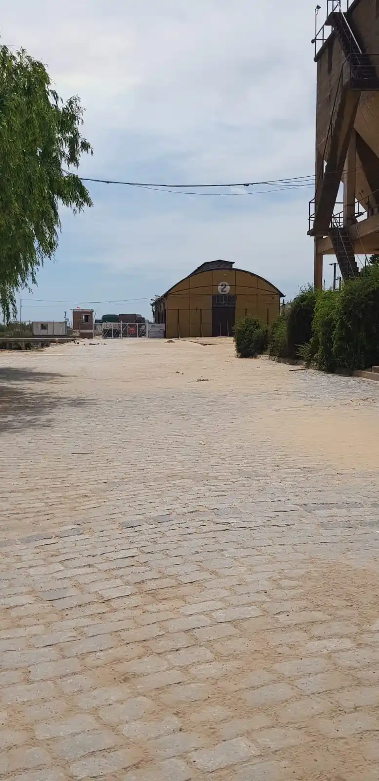 “Justo nos agarró el feriado”, dijo el operador de la carga que está parada en el puerto