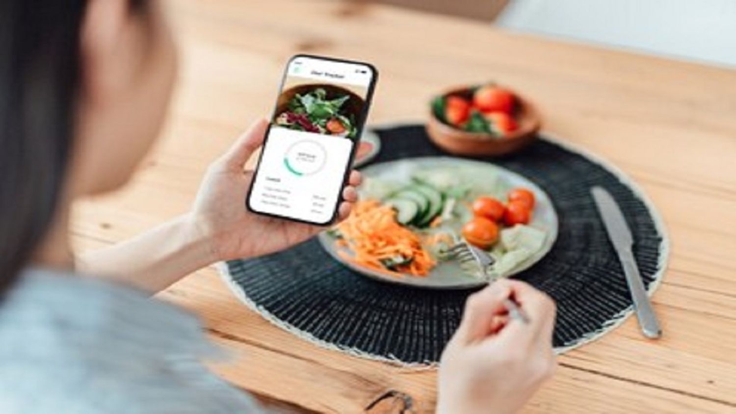 ¡CUIDADO con las dietas que inundan las RR.SS! Expertos advierten que «pueden ser mortales»