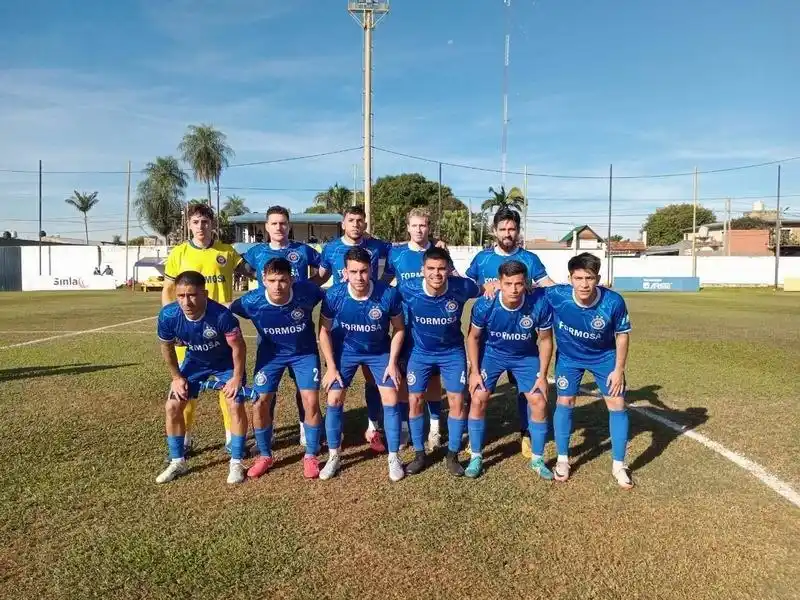 Sol de América empató con
Mitre y jugará la Reválida