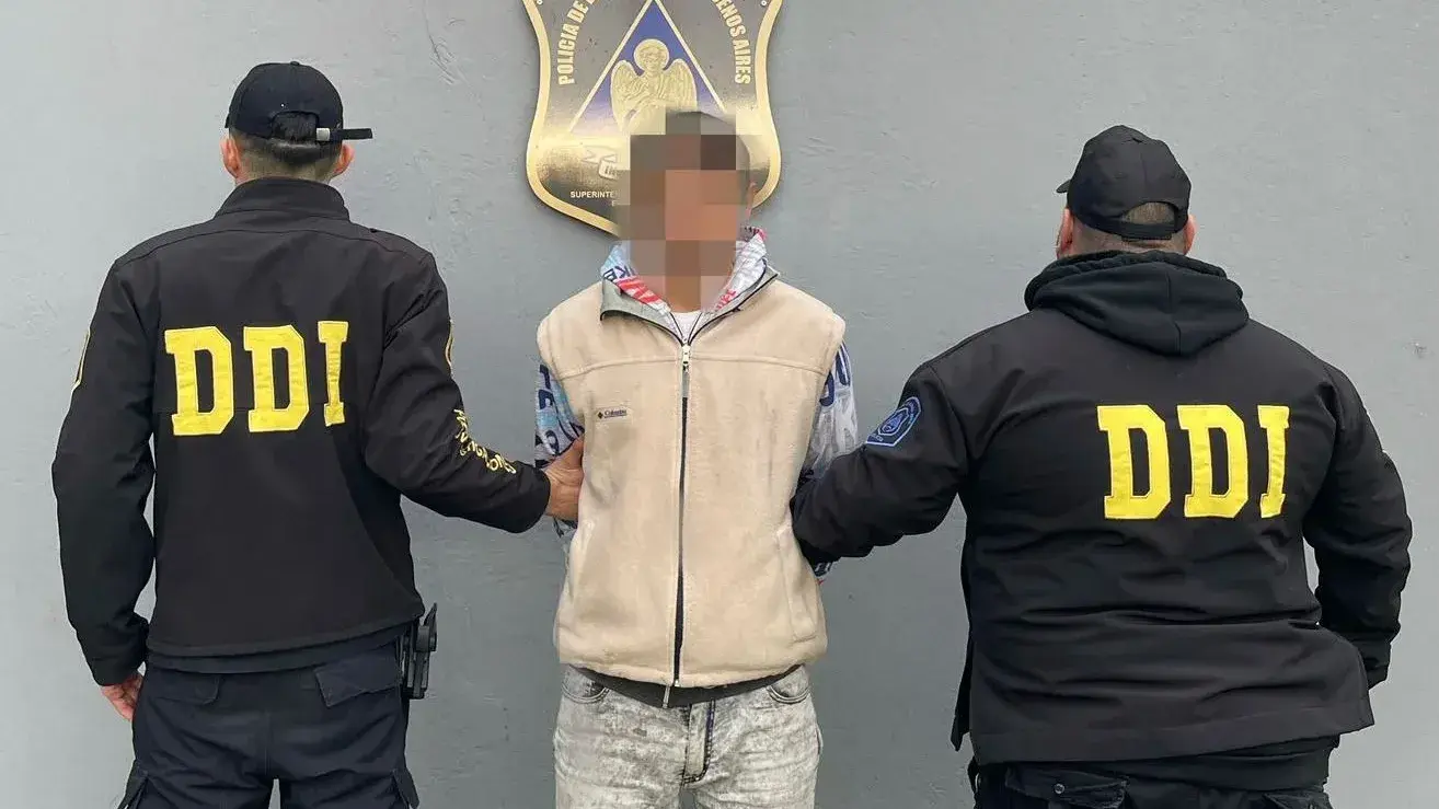 Era buscado. Por la Justicia y personal policial lo arrestó en la ciudad de Lobería