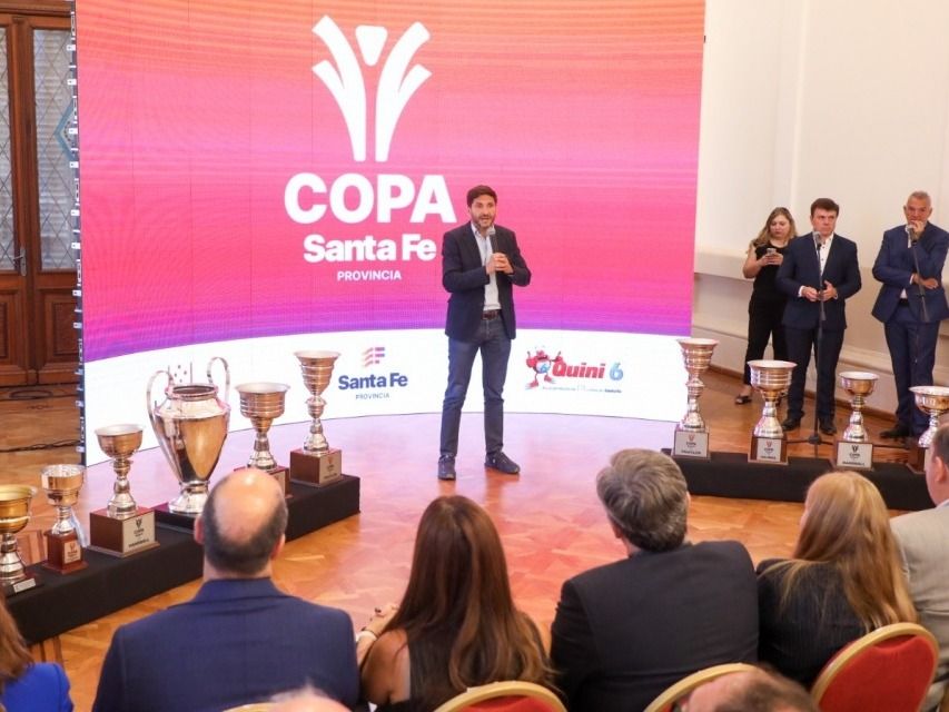El gobernador Maximiliano Pullaro encabezará la presentación desde las 19. Foto: Prensa Gobierno de la provincia de  Santa Fe ta Fe DEportes