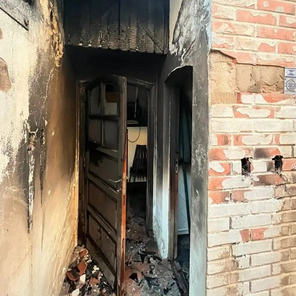 Incendio quincho 2 paraguay 1400