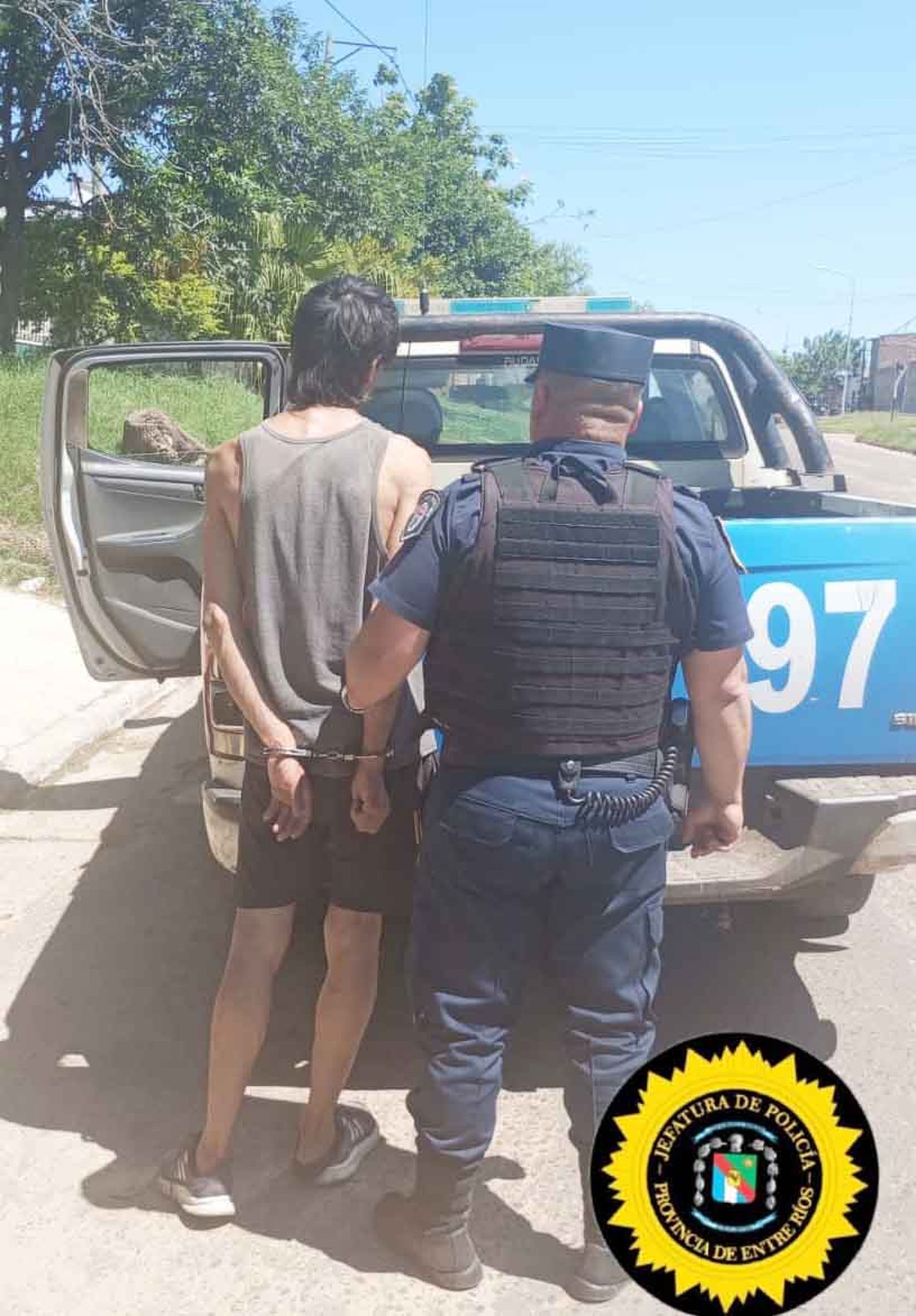 Detienen a un joven tras robar materiales de una ferretería