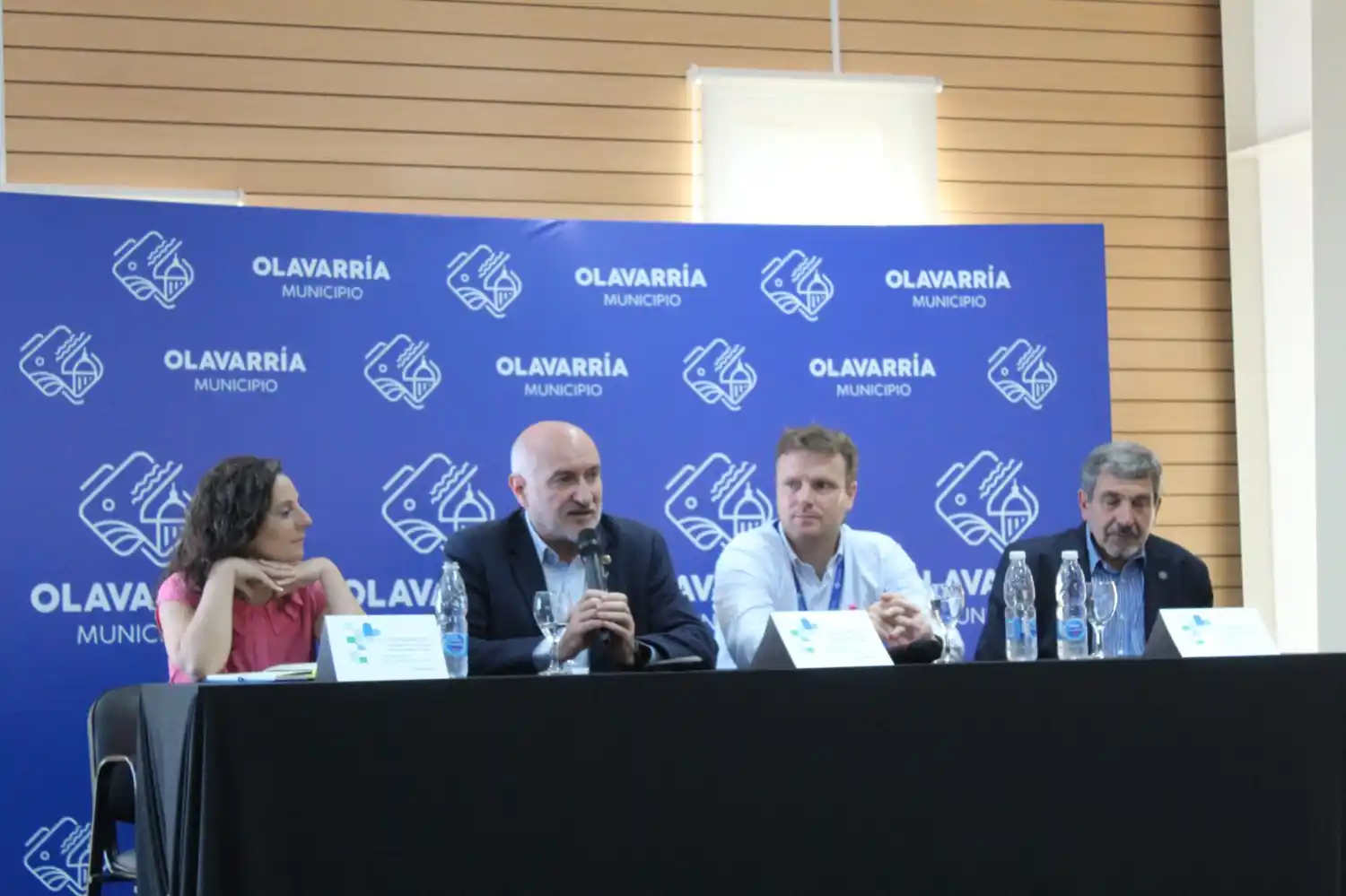 Marcelo Aba participó de la apertura del IV Congreso del Hospital Municipal de Olavarría