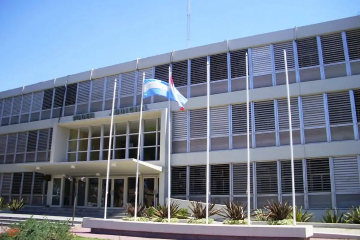 Condena por peculado para dos ex funcionarios