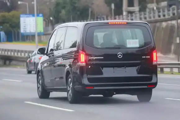 Santa Fe recibirá 150 mil patentes antes de fin de mes para aliviar el faltante: ¿alcanzarán?