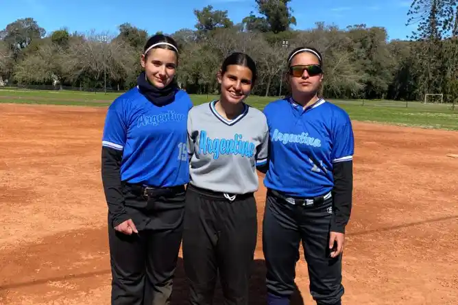 Achaga, Clerc Renaud y Trémoli completaron la concentración del Seleccionado Nacional Juvenil de Softbol