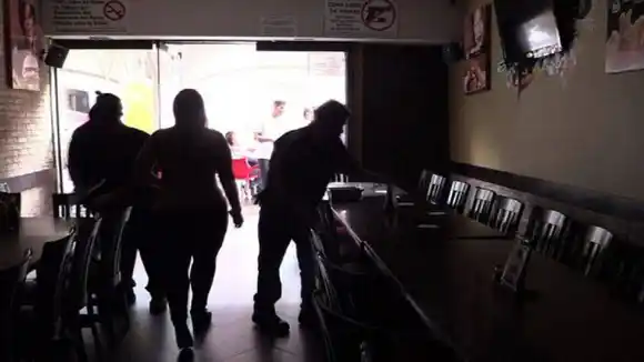 ¿SABES CUÁNTO le costó al país el apagón del 30 de agosto? Este economista sacó la cuenta