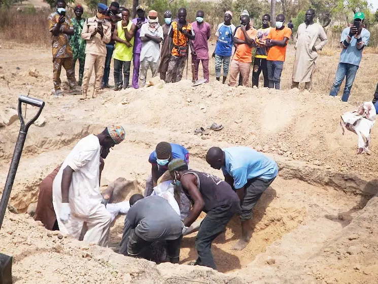 Escalofriante masacre yihadista en Nigeria: convocaron a un pueblo a “rezar” y asesinaron 170 personas