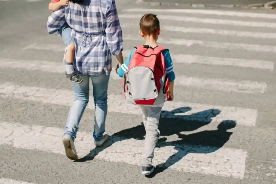 Canasta Crianza: cuánto costó criar a un bebé en abril 2024, según el INDEC