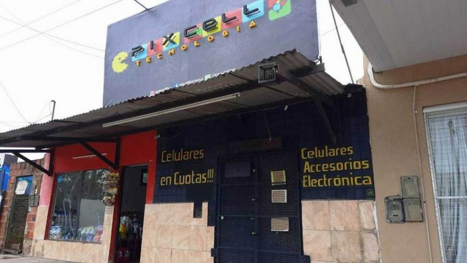 Roban a mano armada un comercio de venta de equipos celulares