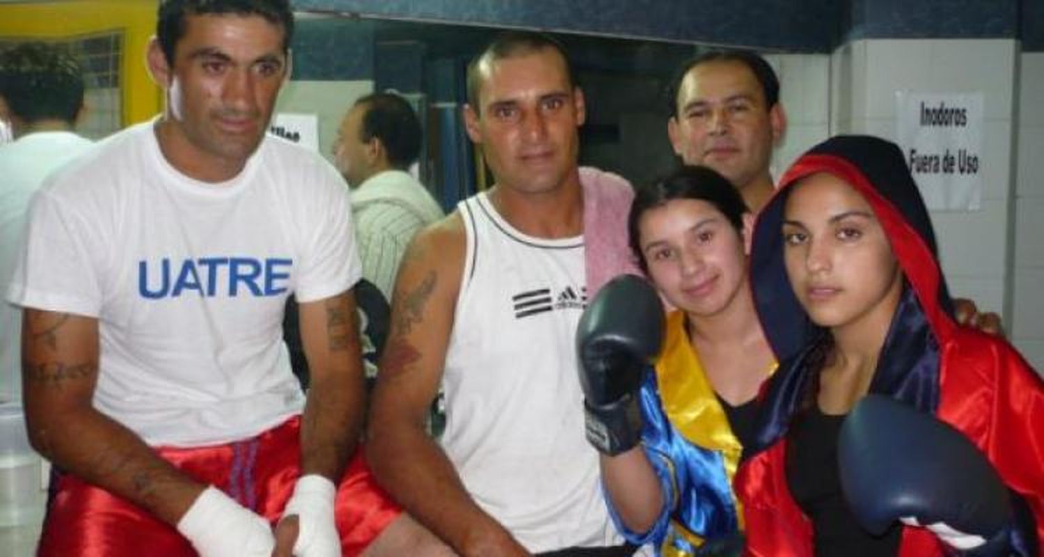 Excelente velada boxística