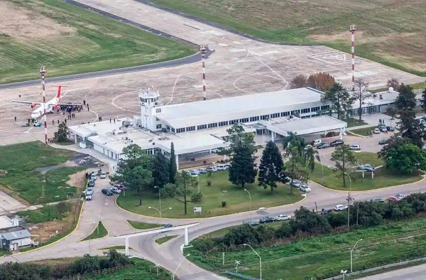 Nación cedió a la provincia los terrenos del aeropuerto Metropolitano de Sauce Viejo