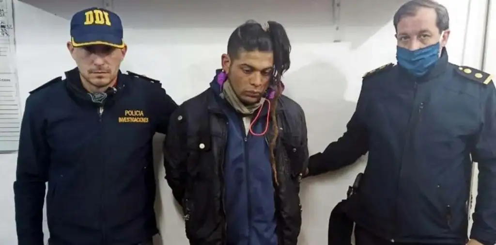 El fiscal pidió prisión preventiva para el acusado de estrangular a una adolescente