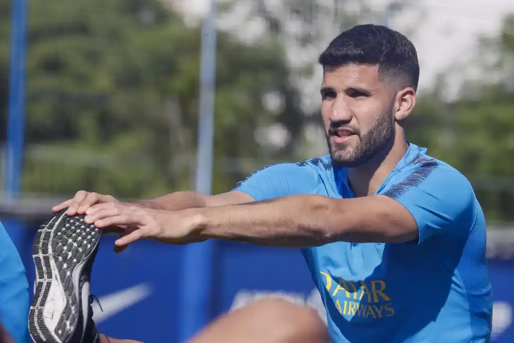 Lisandro López estará un mes fuera de las canchas