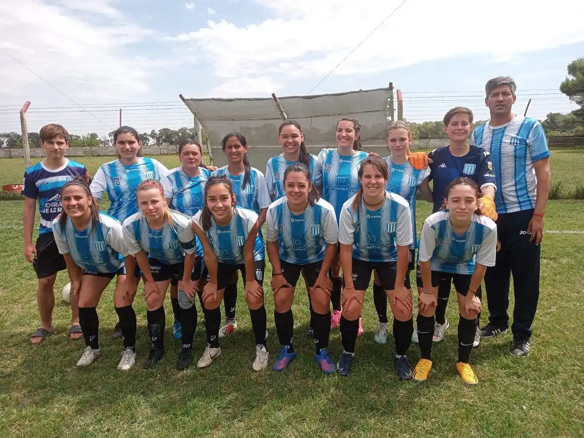 Fútbol femenino - 6