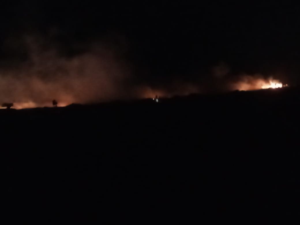 Humo y quema en el basural