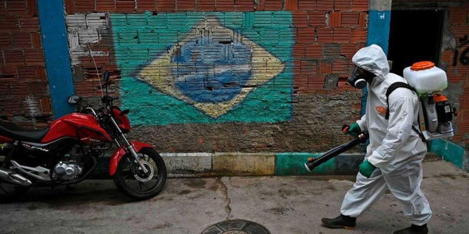 Brasil sobrepasa los 70.000 muertos y los 1,8 millones de casos de COVID-19