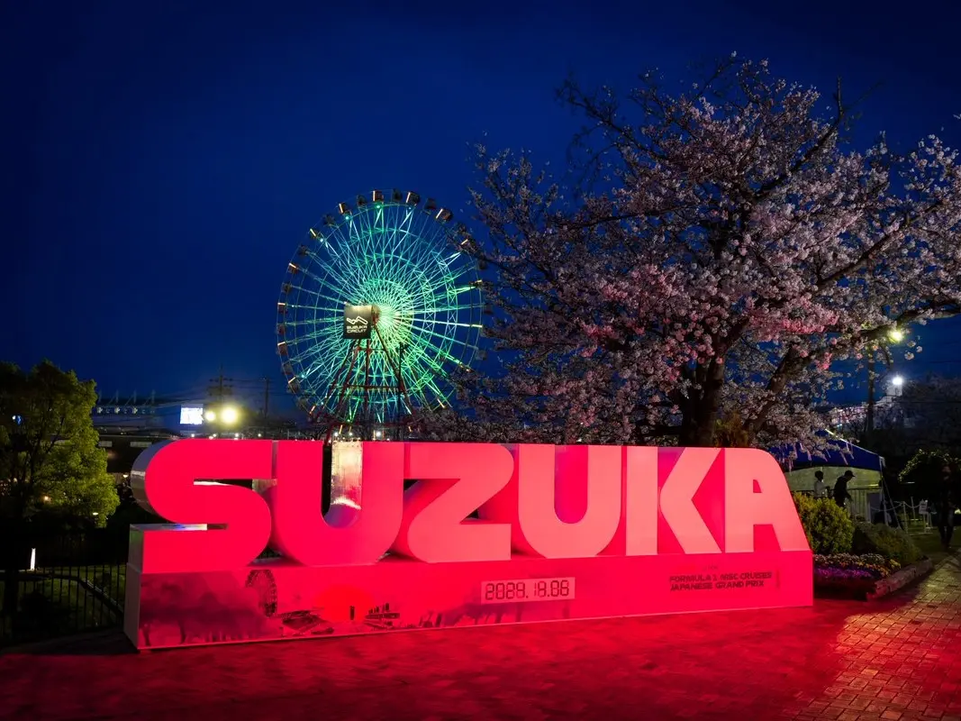 Desde las 23:30 comienza la acción en Suzuza.